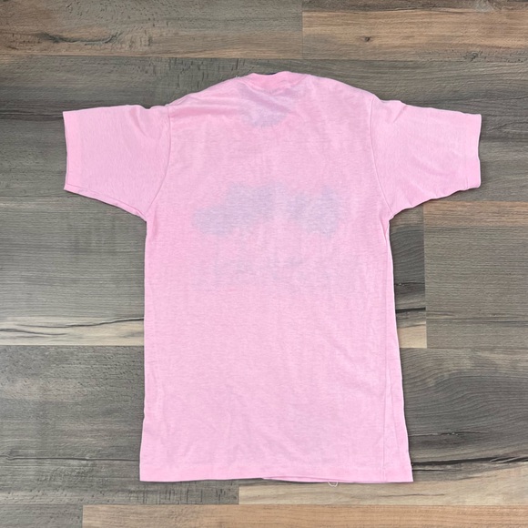 Vintage 80s Sneakers San Diego CA Palm Tree Graphic Tee Pink Sz Small 34-36 - Picture 6 of 7